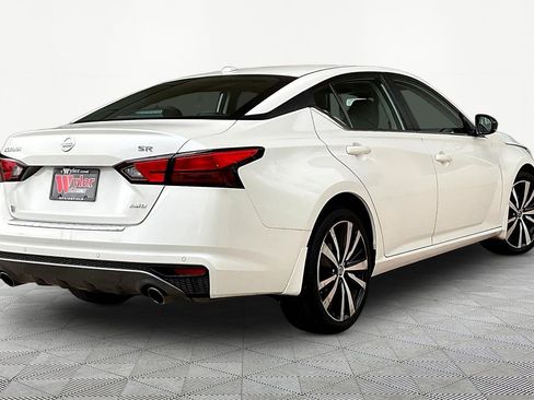 Used 2021 Nissan Altima 2.5 SR w/ SR Premium Package AWD/4WD image 6