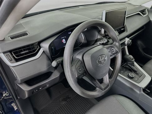 Certified 2025 Toyota RAV4 XLE AWD/4WD image 22