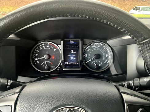 Used 2022 Toyota Tacoma TRD Pro image 25