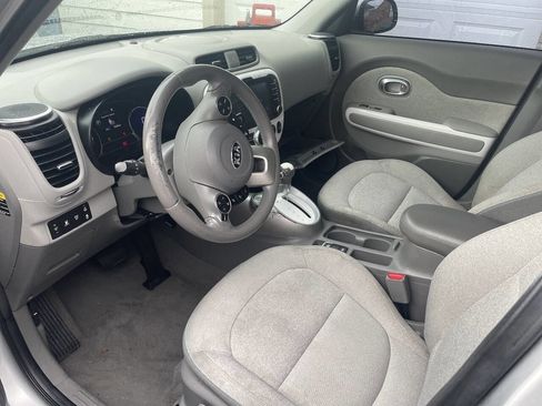 Used 2016 Kia Soul EV image 5