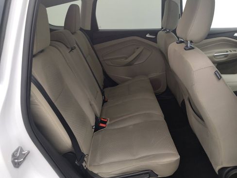 Used 2019 Ford Escape SE image 19