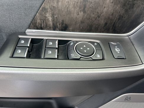 New 2025 Ford F250 Lariat w/ Lariat Ultimate Package image 20