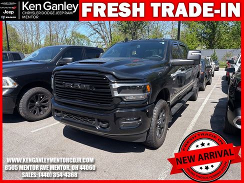 Used 2024 RAM 2500 Laramie w/ Night Edition AWD/4WD image 3