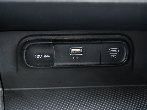 Used 2024 Kia Sportage LX image 23