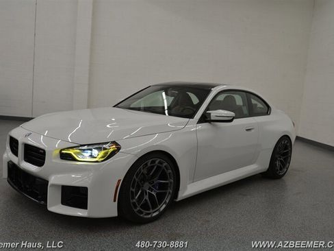 Used 2023 BMW M2 w/ Lighting Package image 3