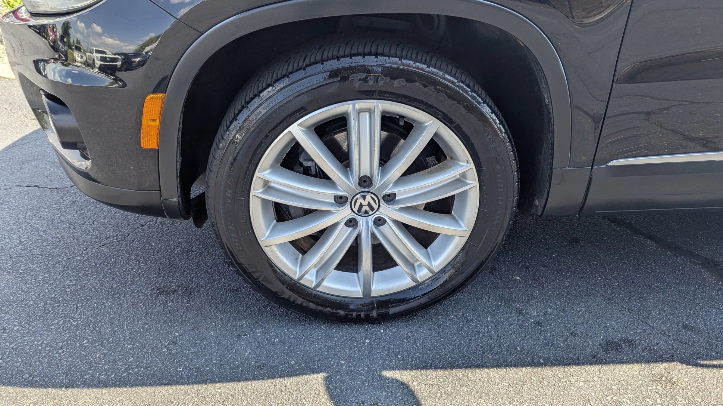 Used 2016 Volkswagen Tiguan SE FWD image 28