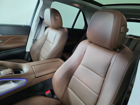 Certified 2024 Mercedes-Benz GLE 350 4MATIC image 11