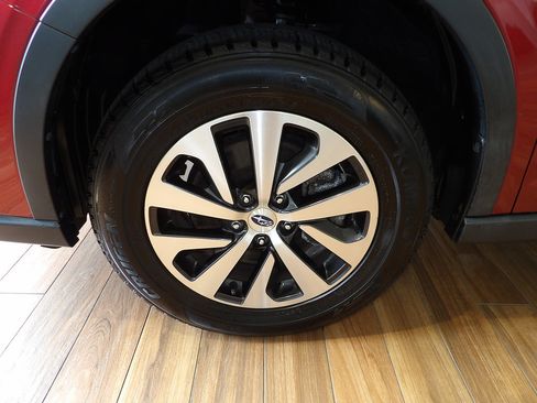 Used 2021 Subaru Outback Premium AWD/4WD image 10