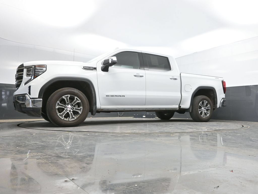Used 2025 GMC Sierra 1500 SLT AWD/4WD image 36