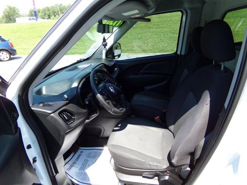 Used 2015 RAM ProMaster City Tradesman SLT w/ Rear Back-up Camera Group image 6