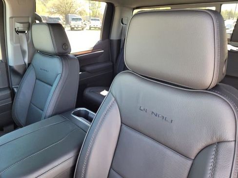 New 2026 GMC Sierra 1500 Denali w/ Technology Package image 25