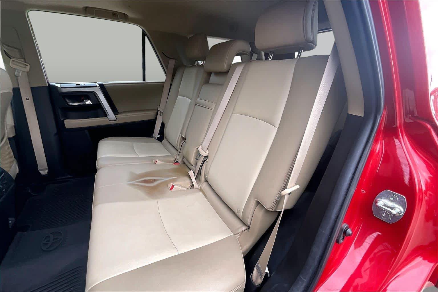 Used 2023 Toyota 4Runner SR5 Premium w/ Moonroof Package AWD/4WD image 20
