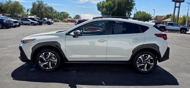 Used 2025 Subaru Crosstrek 2.5i Premium AWD/4WD image 4