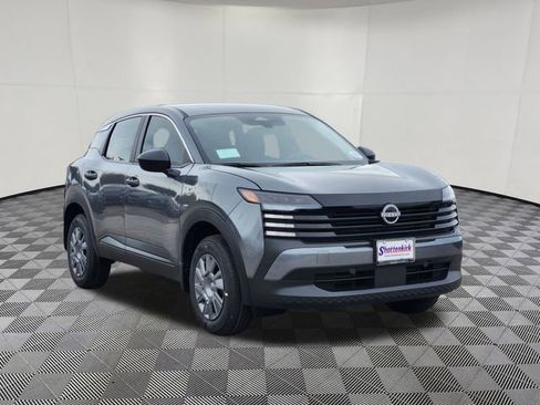 New 2026 Nissan Kicks S image 2