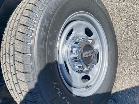 New 2025 Ford F250 XL RWD image 10