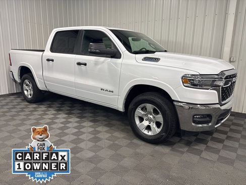 Certified 2025 RAM 1500 Big Horn AWD/4WD image 1