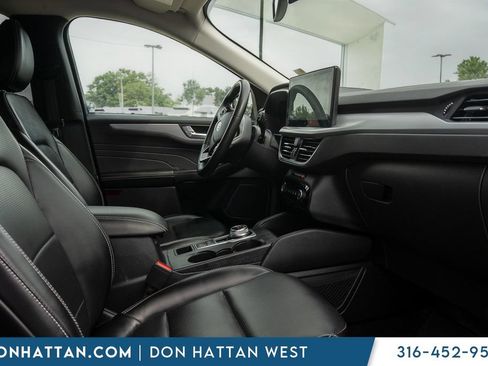 Used 2023 Ford Escape Platinum AWD/4WD image 27