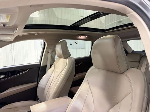 Used 2022 Lincoln Nautilus Reserve w/ Equipment Group 201A image 24