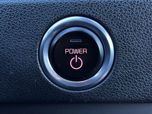 Used 2019 Kia Niro EX Premium image 26