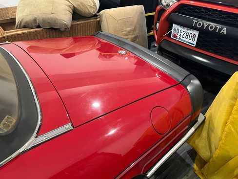 Used 1988 Alfa Romeo Spider Graduate image 4