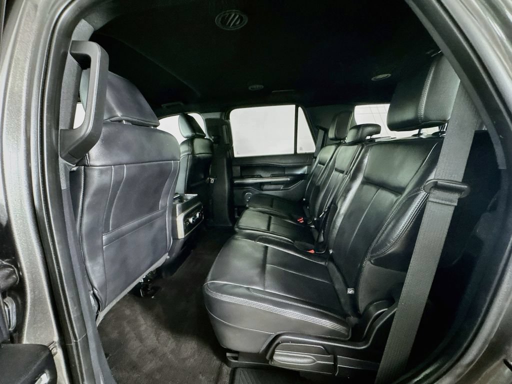 Used 2021 Ford Expedition XLT RWD image 25