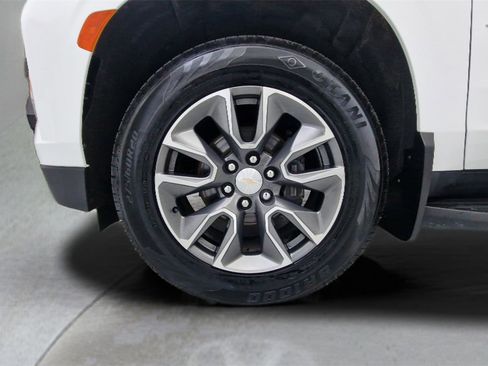 Used 2023 Chevrolet Tahoe LT w/ LT Signature Plus Package image 32