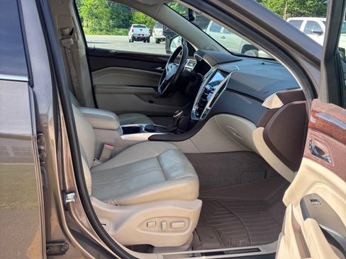 Used 2014 Cadillac SRX Luxury FWD image 11