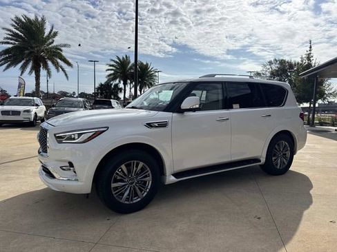 Used 2022 INFINITI QX80 Luxe w/ Cargo Package image 4