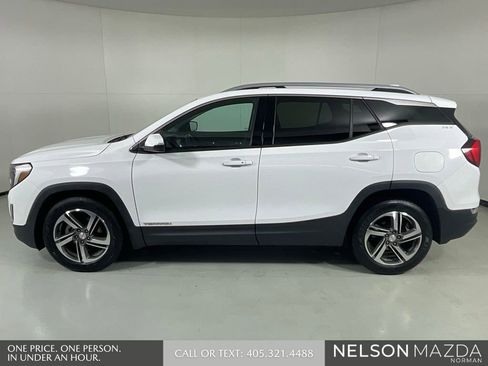 Used 2020 GMC Terrain SLT FWD image 9
