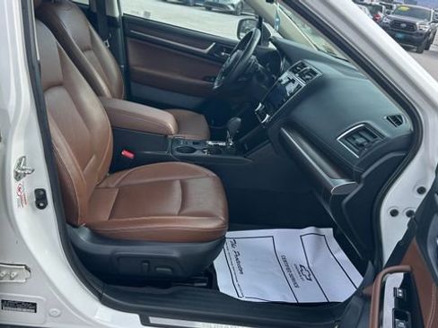 Used 2018 Subaru Outback 3.6R Touring image 49