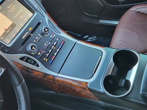 Used 2020 Lincoln Nautilus Reserve w/ Cargo Utility Package image 13