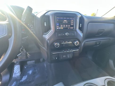 Used 2020 Chevrolet Silverado 1500 Custom w/ Custom Value Package image 24