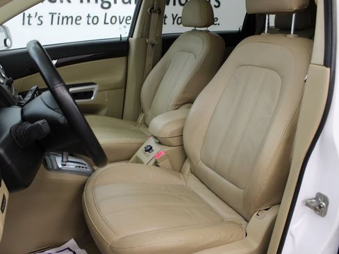 Used 2009 Saturn Vue XR w/ Premium Trim Package FWD image 13
