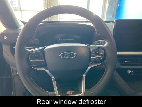 Used 2025 Ford Explorer ST AWD/4WD image 6
