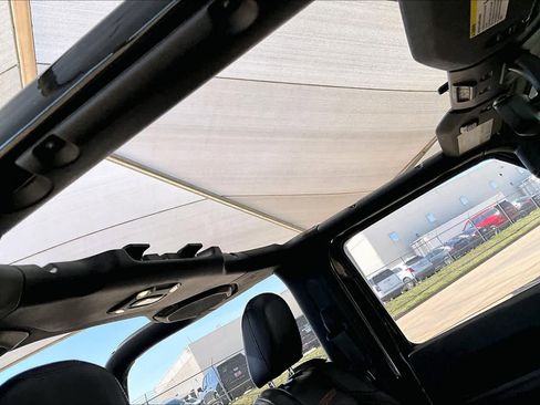 Used 2022 Jeep Wrangler Rubicon w/ LED Lighting Group image 14