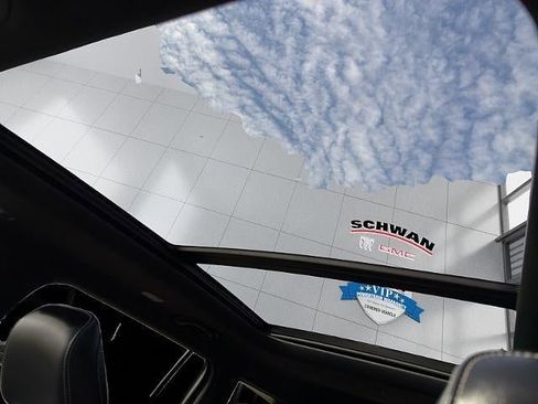 Used 2025 Jeep Grand Cherokee L Overland w/ Trailer Tow Package image 27