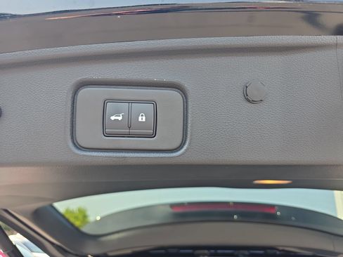 New 2026 Nissan Pathfinder Rock Creek AWD/4WD image 13