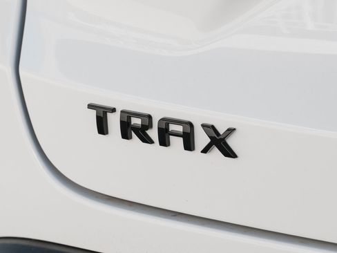 New 2026 Chevrolet Trax RS w/ Driver Confidence Package image 13