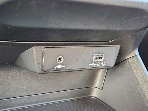 Certified 2025 Subaru Impreza 2.0i image 22