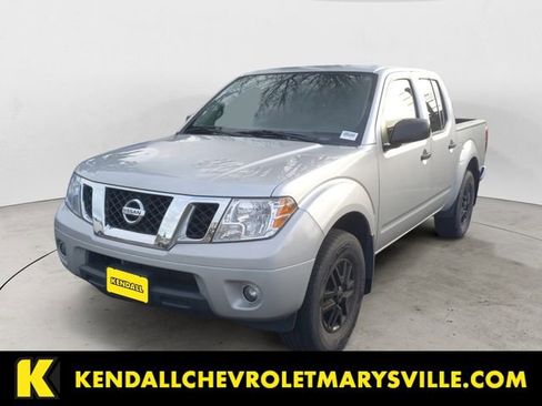 Used 2021 Nissan Frontier SV image 1