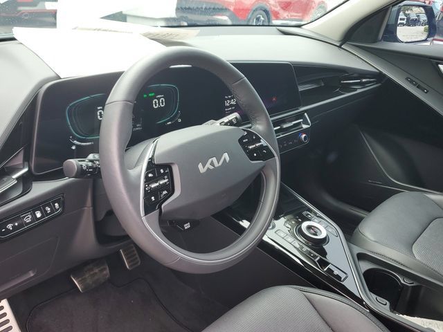Certified 2023 Kia Niro SX Touring FWD image 20