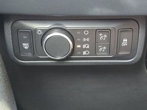 Used 2022 Ford Mustang Mach-E Premium image 15