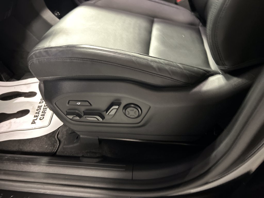 Used 2026 Hyundai Santa Fe Calligraphy AWD/4WD image 11