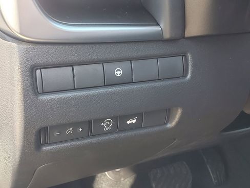 New 2026 Nissan Rogue SV image 14