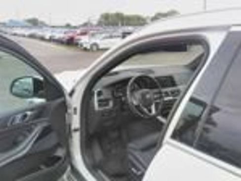 Used 2023 BMW X5 xDrive40i AWD/4WD image 6