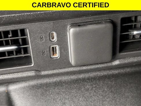 Certified 2022 Chevrolet Silverado 1500 LT AWD/4WD image 24