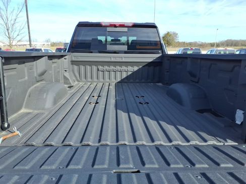 Used 2022 GMC Sierra 3500 Denali image 10