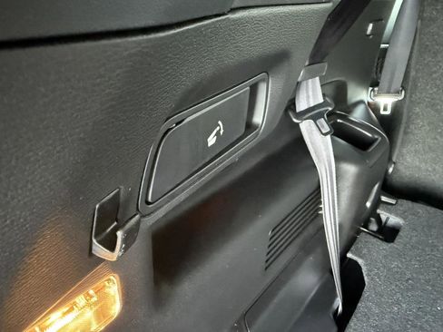Used 2025 Mitsubishi Outlander SEL AWD/4WD image 47