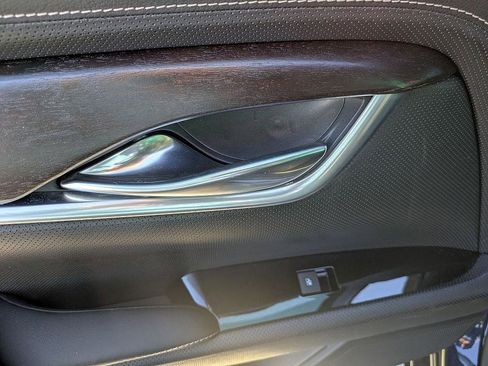 Used 2019 Cadillac XTS Luxury w/ Driver Awareness Package image 25