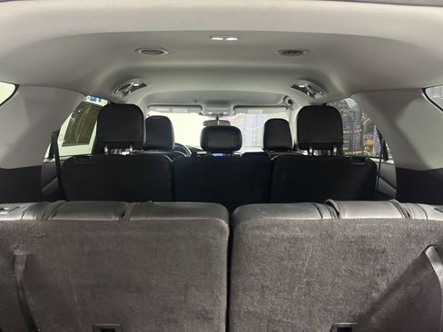 Used 2023 Ford Explorer XLT w/ Equipment Group 202A image 29